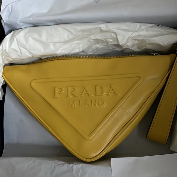 Prada triangle bag - Picture 3 of 4
